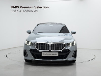 BMW 5 SERIES - 2