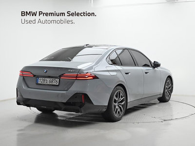 2025 BMW 5 SERIES 照片 5