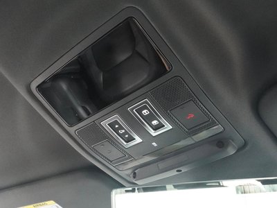 LAND ROVER DEFENDER 2022 thumbnail 50