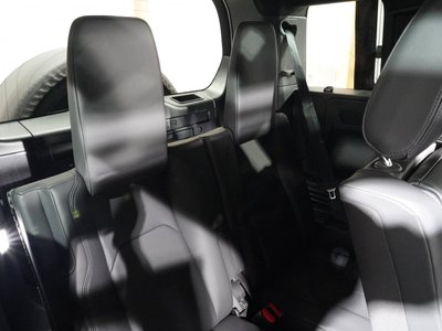 LAND ROVER DEFENDER 2022 thumbnail 26