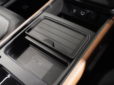 LAND ROVER DEFENDER 2022 thumbnail 25