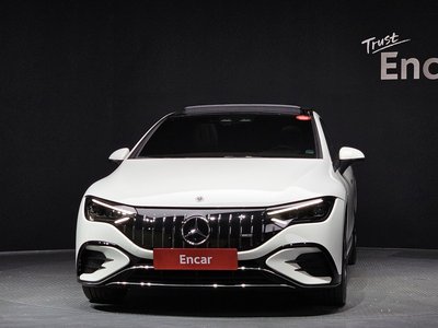 MERCEDES-BENZ EQE - 2