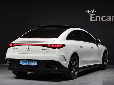 MERCEDES-BENZ EQE - 4