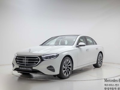 MERCEDES-BENZ E-CLASS - 1