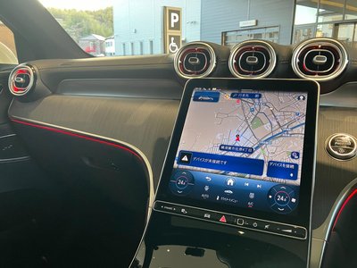 MERCEDES-BENZ GLC - 10