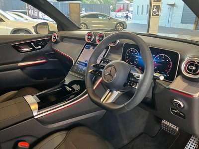 MERCEDES-BENZ GLC - 4