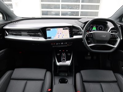 AUDI Q4 SPORTBACK E-TRON - 8