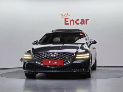 GENESIS G80 (RG3) - 2