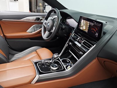 2024 BMW 8 SERIES thumbnail 24