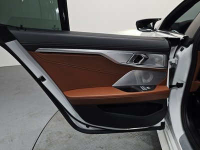 2024 BMW 8 SERIES thumbnail 15