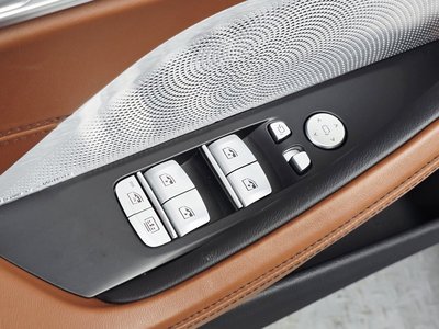 2024 BMW 8 SERIES thumbnail 27