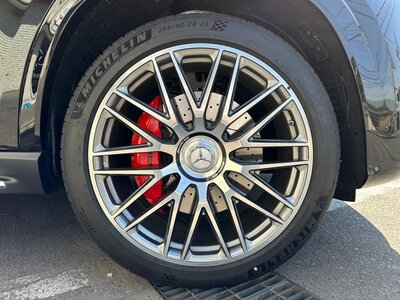 MERCEDES-BENZ GLS AMG - 10