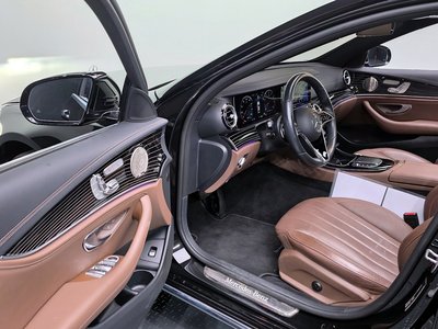 MERCEDES-BENZ E-CLASS - 10