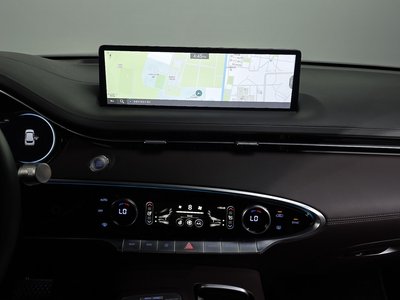 2022 Genesis GV70 — миниатюра 20