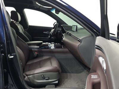 2022 Genesis GV70 — миниатюра 17