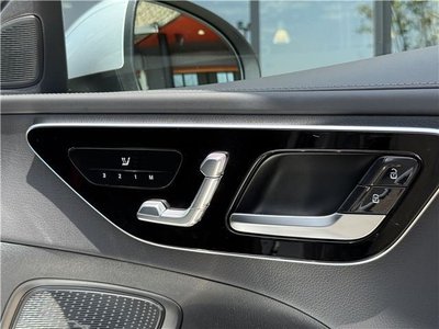 2022 Mercedes-BENZ C-CLASS thumbnail 23
