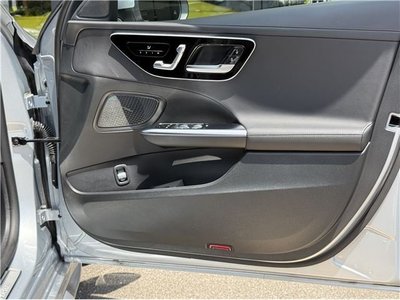 2022 Mercedes-BENZ C-CLASS thumbnail 22