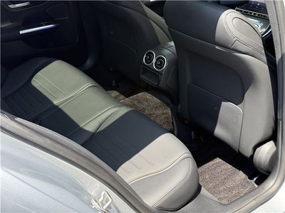 2022 Mercedes-BENZ C-CLASS thumbnail 32