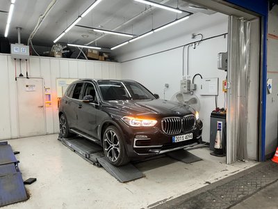 BMW X5 - 8