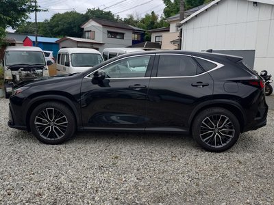 2023 Lexus NX photo 9