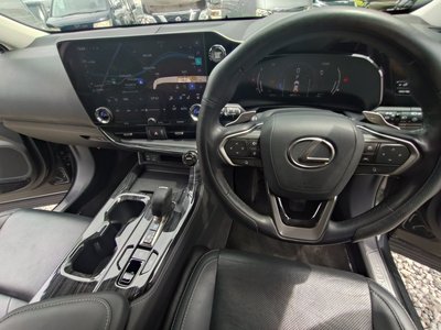 2023 Lexus NX — миниатюра 14