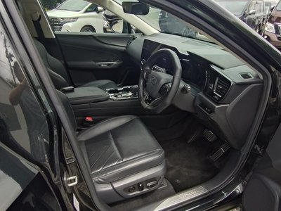 2023 Lexus NX — миниатюра 19