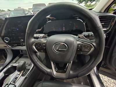 2023 Lexus NX — миниатюра 18