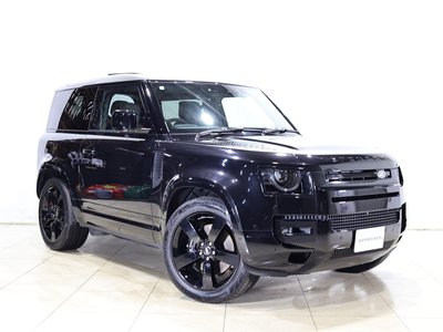 LAND ROVER DEFENDER - 1