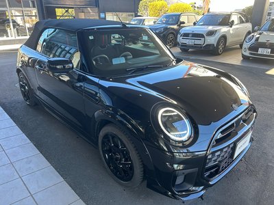 MINI MINI CONVERTIBLE - 9