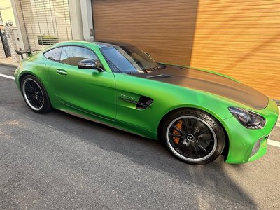 MERCEDES-BENZ GT AMG - 2
