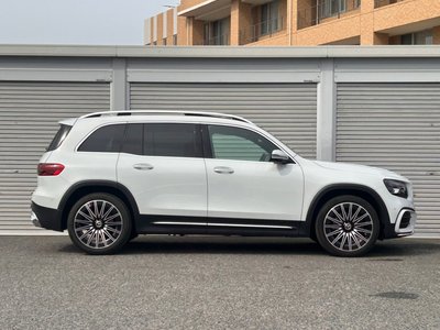 MERCEDES-BENZ GLB - 10