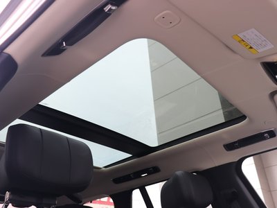 2025 LAND Rover RANGE ROVER — миниатюра 17