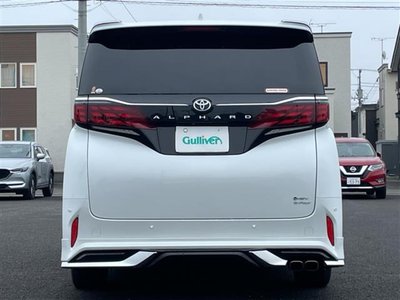 2024 Toyota ALPHARD photo 3
