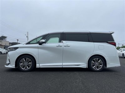 2024 Toyota ALPHARD photo 5