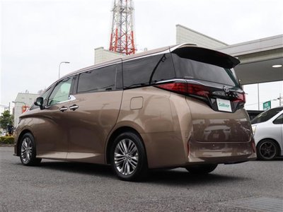 TOYOTA ALPHARD - 4