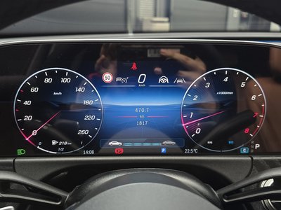 2025 Mercedes-BENZ E-CLASS — миниатюра 11