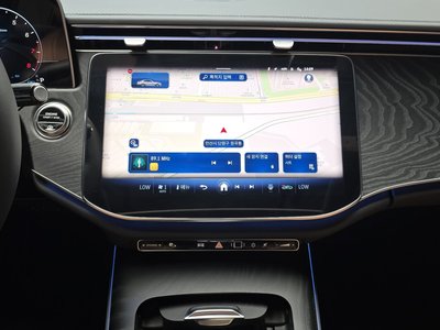 2025 Mercedes-BENZ E-CLASS — миниатюра 25
