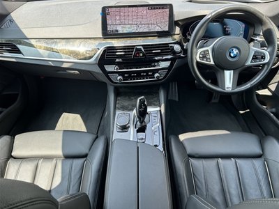 صورة مصغرة 27 لـ 2023 BMW 5 SERIES