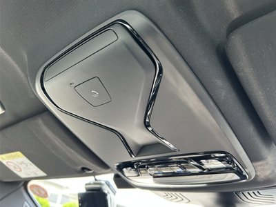 صورة مصغرة 38 لـ 2023 BMW 5 SERIES