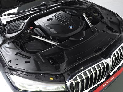 BMW 7 SERIES - 7