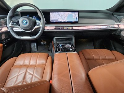 BMW I7 - 5