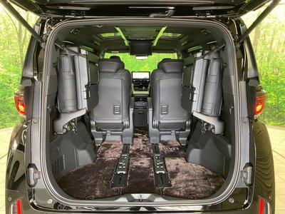 صورة مصغرة 12 لـ 2025 Toyota VELLFIRE