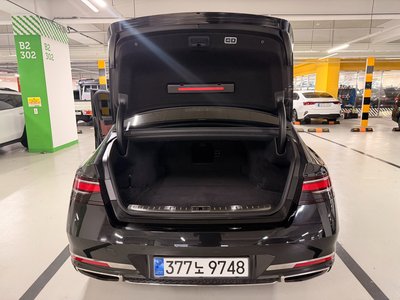 2022 Genesis G90 (RS4) — миниатюра 18