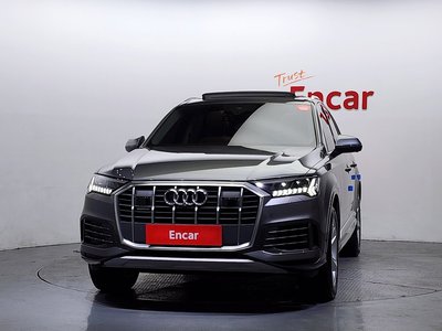 AUDI Q7 - 2