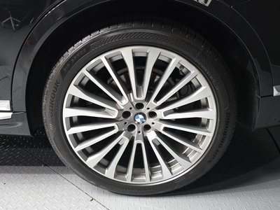 BMW X7 - 6