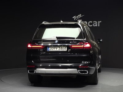 BMW X7 - 4
