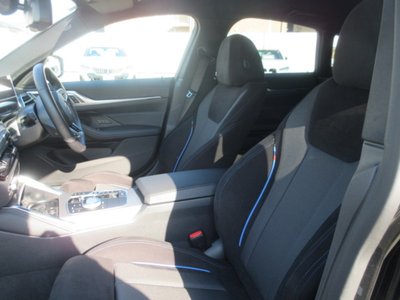 2025 BMW I4 — миниатюра 26