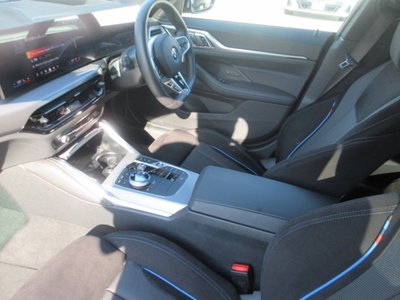 2025 BMW I4 — миниатюра 27