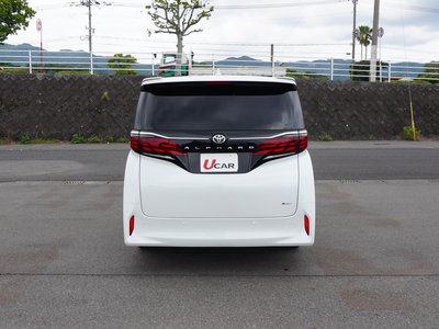 TOYOTA ALPHARD - 8