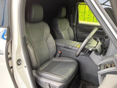 TOYOTA ALPHARD - 8
